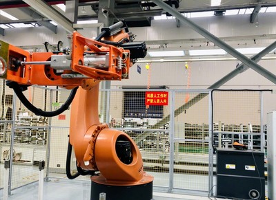 中國(guó)聯(lián)通發(fā)布首個(gè)全5G工業(yè)互聯(lián)網(wǎng)端到端應(yīng)用，開(kāi)啟智能制造網(wǎng)絡(luò)維護(hù)新篇章